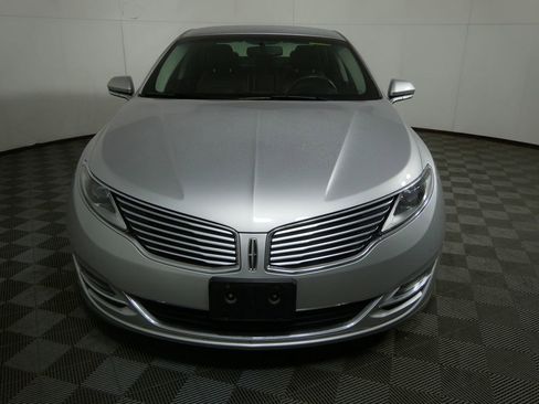 Used 2016 Lincoln MKZ w/ Equipment Group 300A Reserve image 9