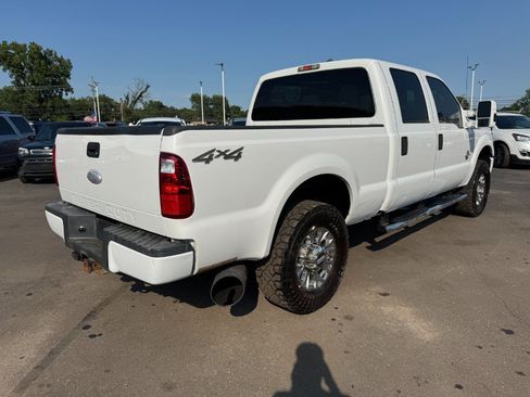 Used 2011 Ford F250 XLT w/ Snow Plow Prep Pkg AWD/4WD image 6