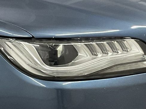 Used 2018 Lincoln MKZ Premiere FWD image 29