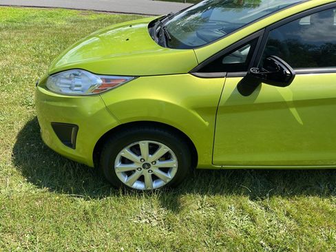Used 2011 Ford Fiesta SE w/ 202A Rapid Spec Order Code FWD image 34