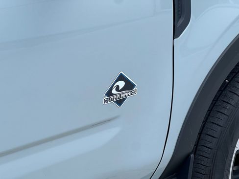 Used 2021 Ford Bronco Sport Outer Banks AWD/4WD image 19