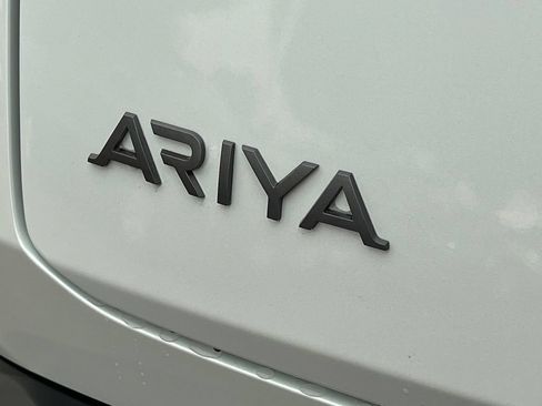 Certified 2023 Nissan Ariya AWD image 8