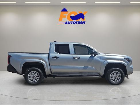 New 2026 Toyota Tacoma SR AWD/4WD image 5
