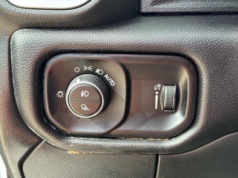 Used 2024 RAM 3500 Big Horn image 20