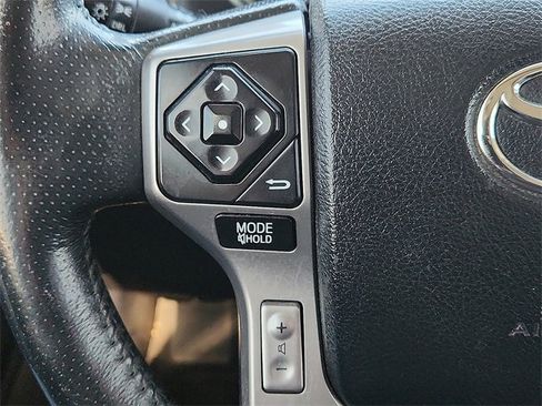 Used 2016 Toyota 4Runner Limited image 16