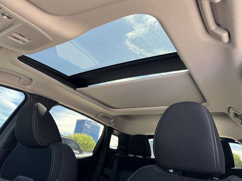 New 2026 Nissan Kicks SV image 14