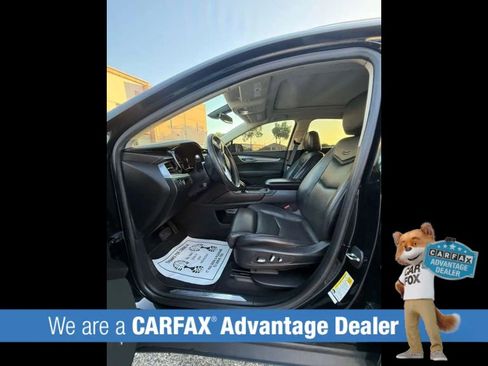 Used 2017 Cadillac XT5 Luxury FWD image 26