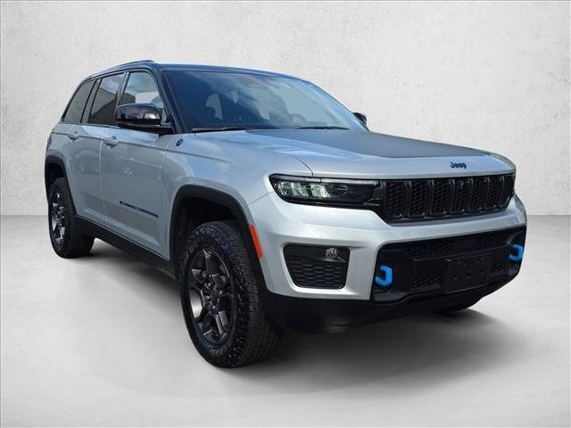 Used 2024 Jeep Grand Cherokee Trailhawk AWD/4WD image 3