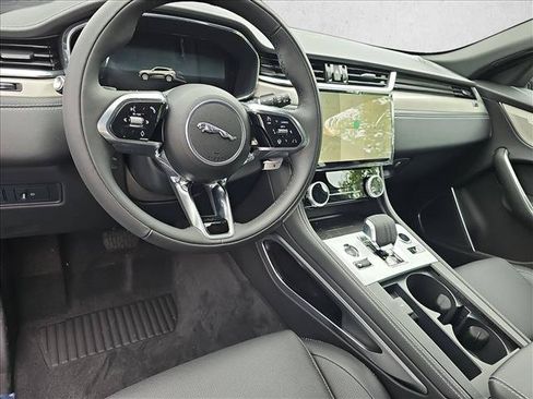 Used 2026 Jaguar F-PACE R-Dynamic S AWD/4WD image 13