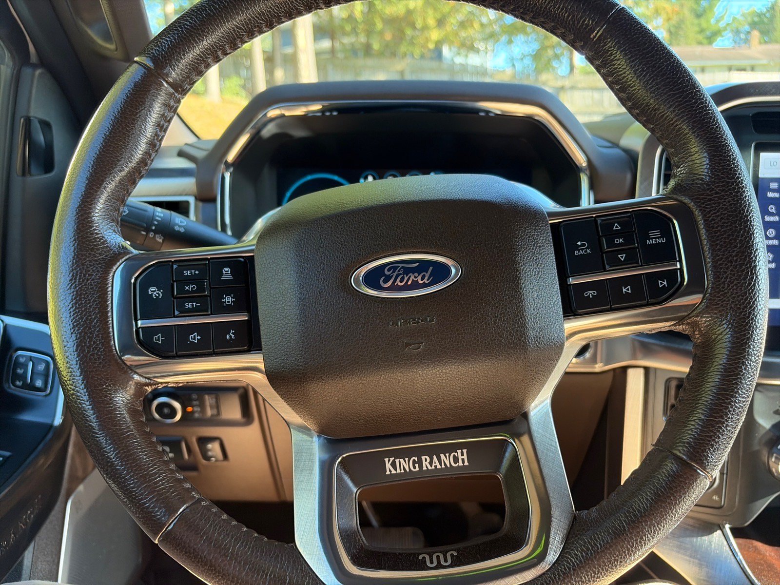 Used 2022 Ford F150 King Ranch w/ Equipment Group 601A High AWD/4WD image 33