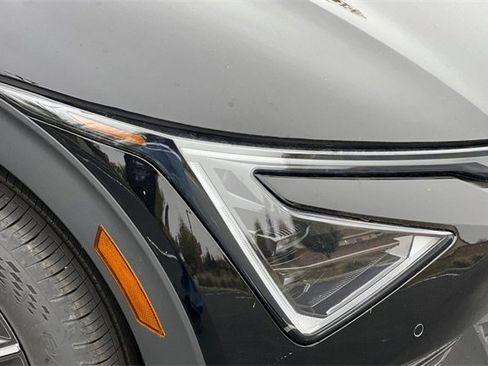New 2025 Kia EV6 Light image 32