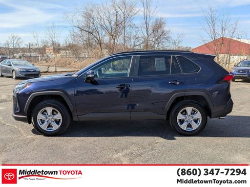 Used 2025 Toyota RAV4 XLE image 6