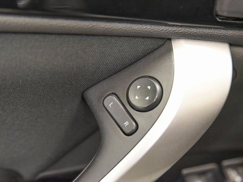 Used 2024 Mitsubishi Eclipse Cross LE image 16