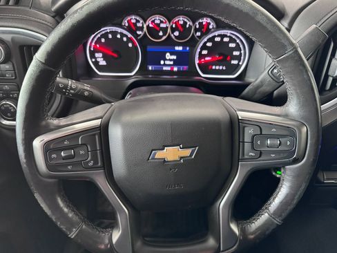 Certified 2021 Chevrolet Silverado 1500 LT AWD/4WD image 15