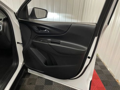 Used 2023 Chevrolet Equinox LT AWD/4WD image 39