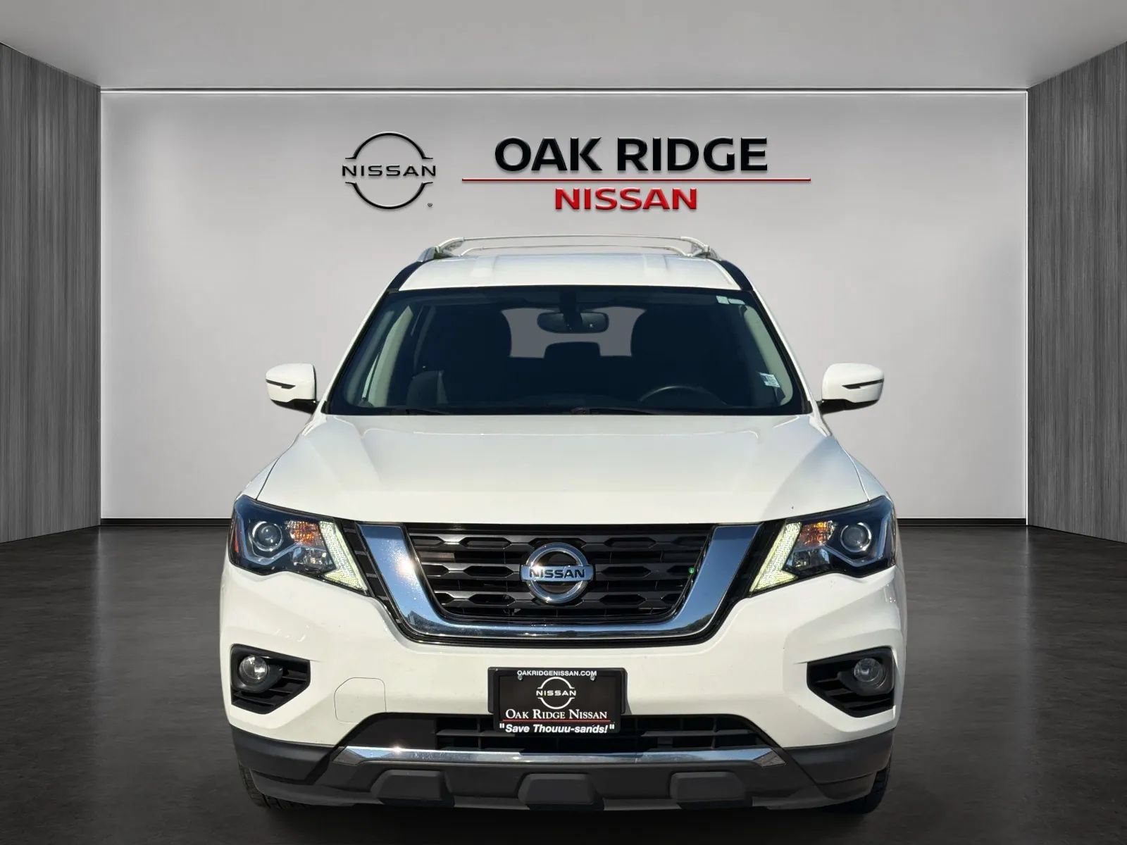Used 2019 Nissan Pathfinder SV FWD image 8