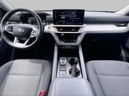Certified 2025 Ford Explorer Active AWD/4WD image 16