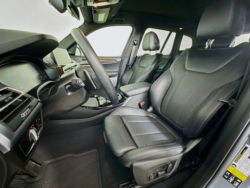 Used 2024 BMW X3 xDrive30i w/ Convenience Package image 13