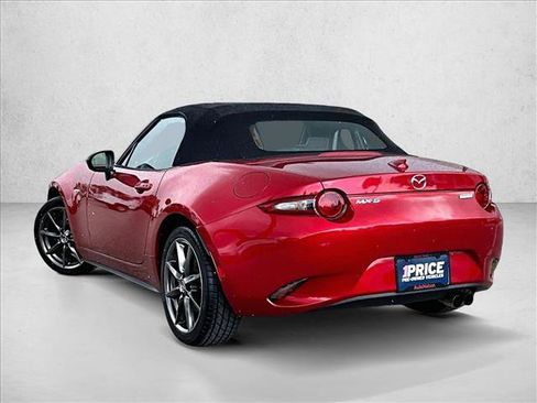 Used 2016 MAZDA MX-5 Miata Grand Touring RWD image 12