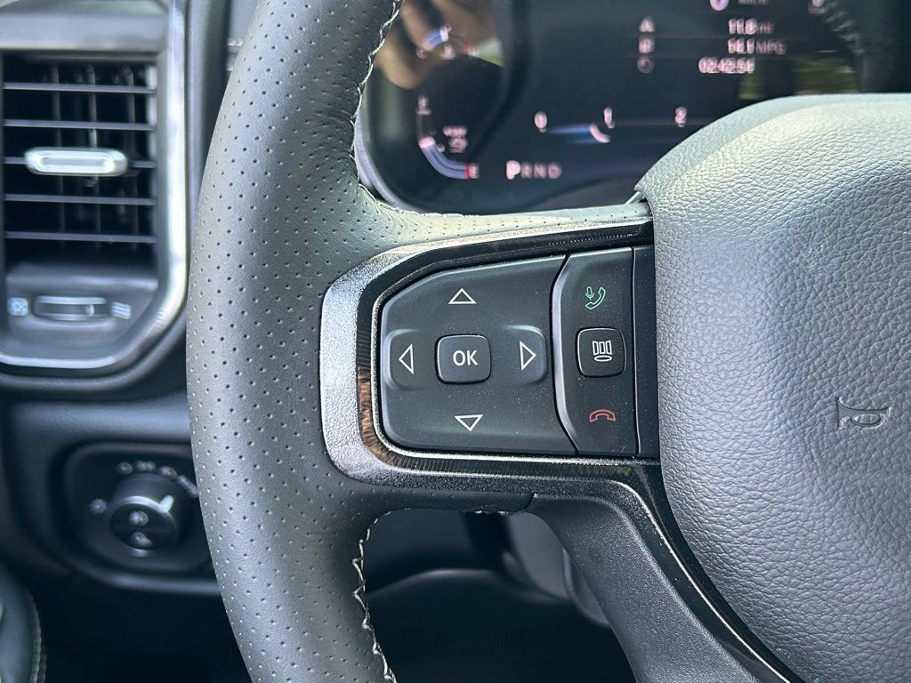 New 2024 RAM 2500 Rebel AWD/4WD image 38
