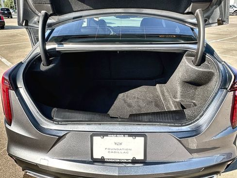 Used 2021 Cadillac CT4 Luxury w/ Bose Premium Audio Package AWD/4WD image 37