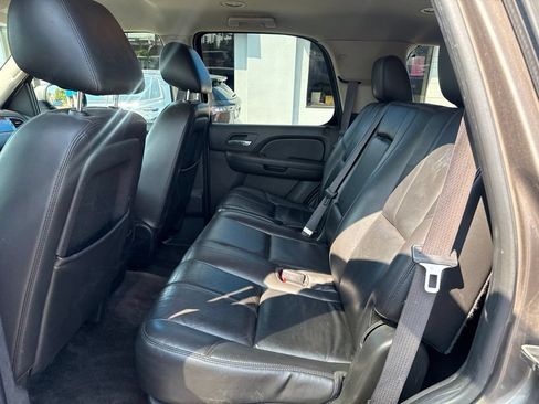 Used 2011 Chevrolet Tahoe LT AWD/4WD image 33