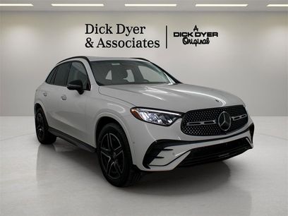 New 2025 Mercedes-Benz GLC 300