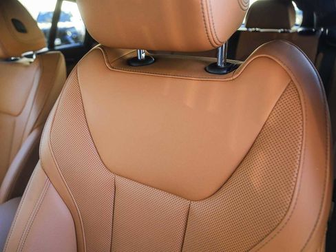 Used 2025 BMW X4 xDrive30i image 22