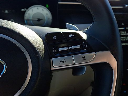 Certified 2023 Hyundai Tucson Limited w/ Cargo Package image 22