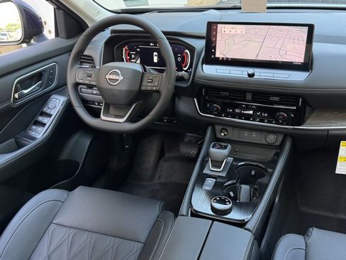New 2026 Nissan Rogue Platinum w/ Platinum Premium Package AWD/4WD image 24