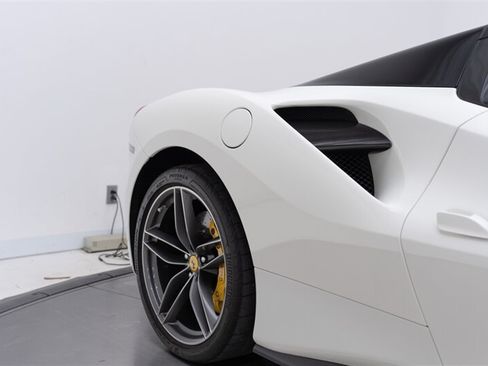 Used 2017 Ferrari 488 Spider RWD image 26
