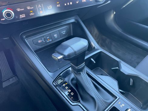 Used 2025 Kia K5 LXS image 40