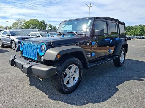 Used 2016 Jeep Wrangler Unlimited Sport w/ Quick Order Package 24S AWD/4WD image 3