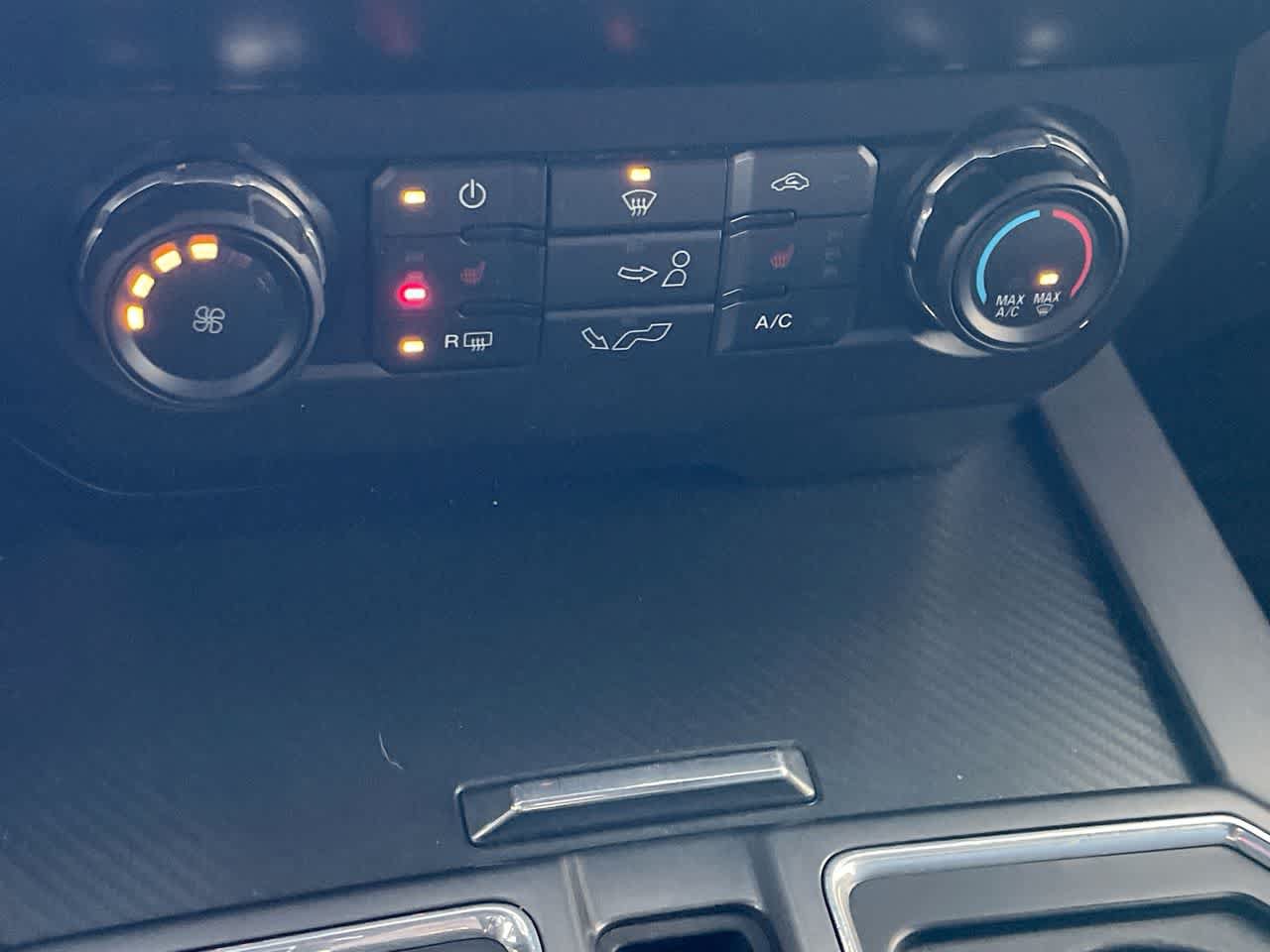 Used 2019 Ford F150 XLT w/ Equipment Group 302A Luxury AWD/4WD image 19