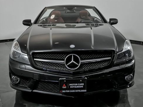 Used 2009 Mercedes-Benz SL 63 AMG image 4
