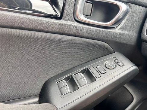 Used 2022 Honda Civic EX image 15