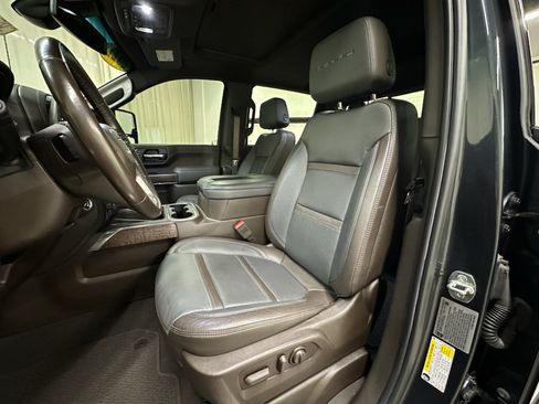 Used 2022 GMC Sierra 2500 Denali AWD/4WD image 26