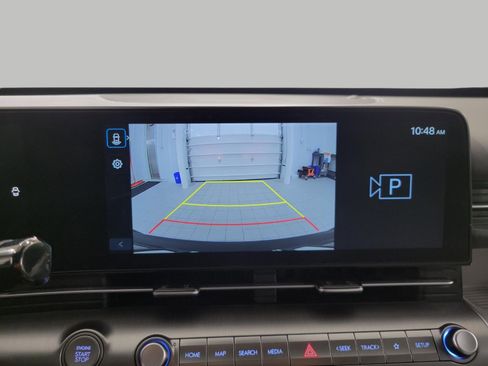 Used 2025 Hyundai Kona SEL FWD image 42