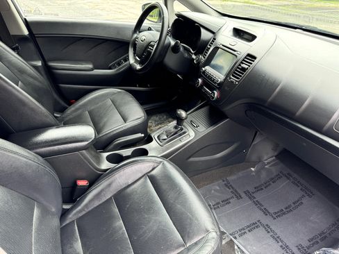 Used 2016 Kia Forte EX w/ EX Premium Package image 24