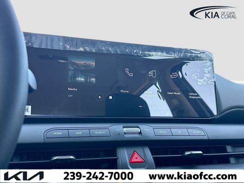 New 2026 Kia K4 LXS image 34