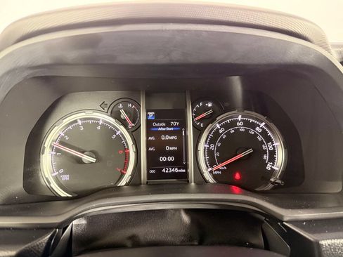 Used 2022 Toyota 4Runner TRD Pro AWD/4WD image 33