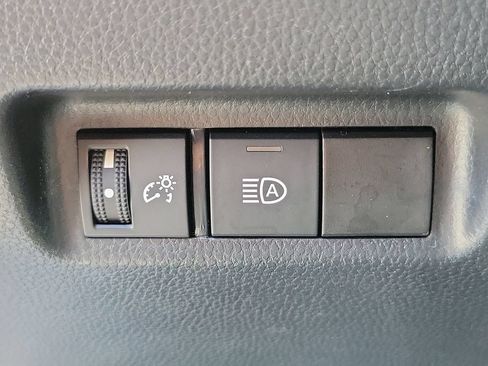 Used 2024 Toyota RAV4 LE AWD/4WD image 19
