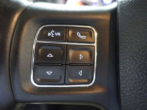 Used 2017 RAM 1500 Big Horn AWD/4WD image 13