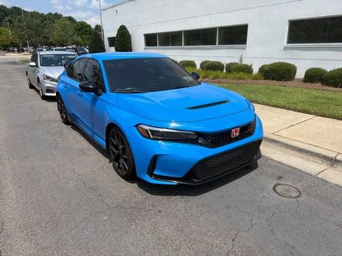 Used 2024 Honda Civic Type R image 9