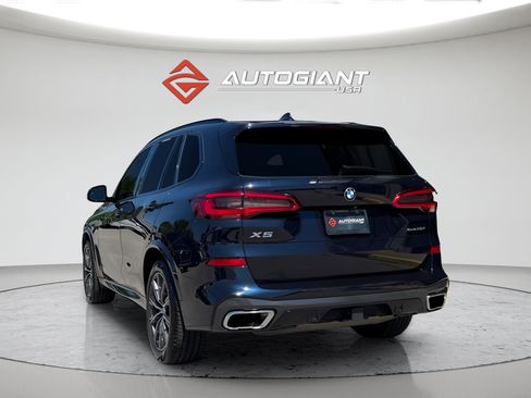 Used 2019 BMW X5 xDrive50i w/ M Sport Package AWD/4WD image 13