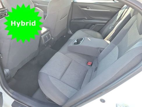 Used 2025 Toyota Camry LE image 23
