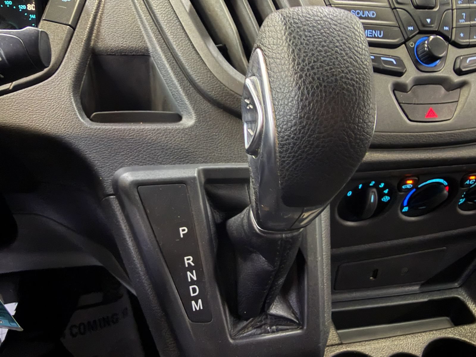 Used 2019 Ford Transit 150 XL RWD image 38