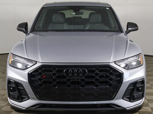 Used 2023 Audi SQ5 Premium Plus w/ Premium Plus Package AWD/4WD image 13