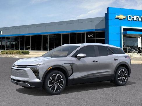 New 2026 Chevrolet Blazer EV LT image 2