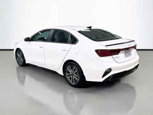 Certified 2023 Kia Forte GT-Line image 5